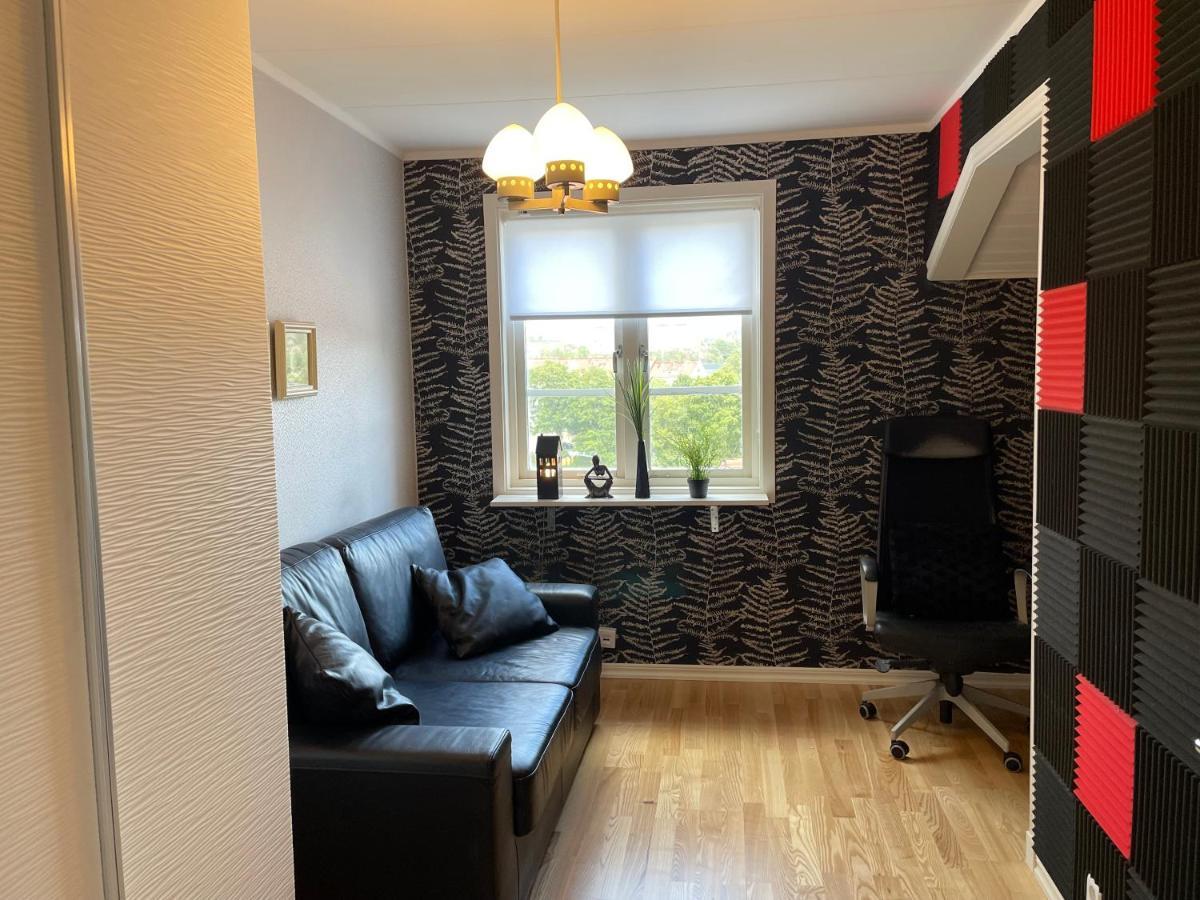 Apartment Uddevalla Bohuslaen Bubbelbad Ngoại thất bức ảnh