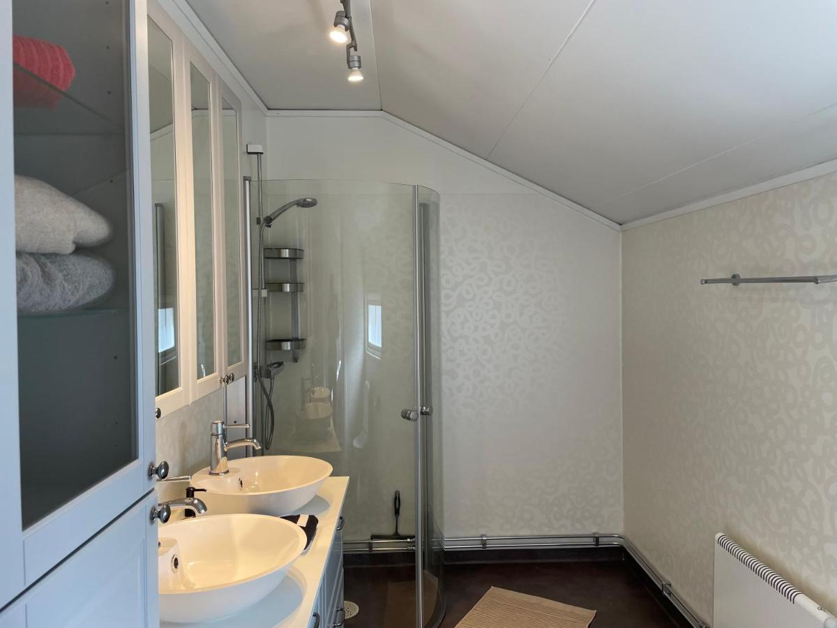 Apartment Uddevalla Bohuslaen Bubbelbad Ngoại thất bức ảnh