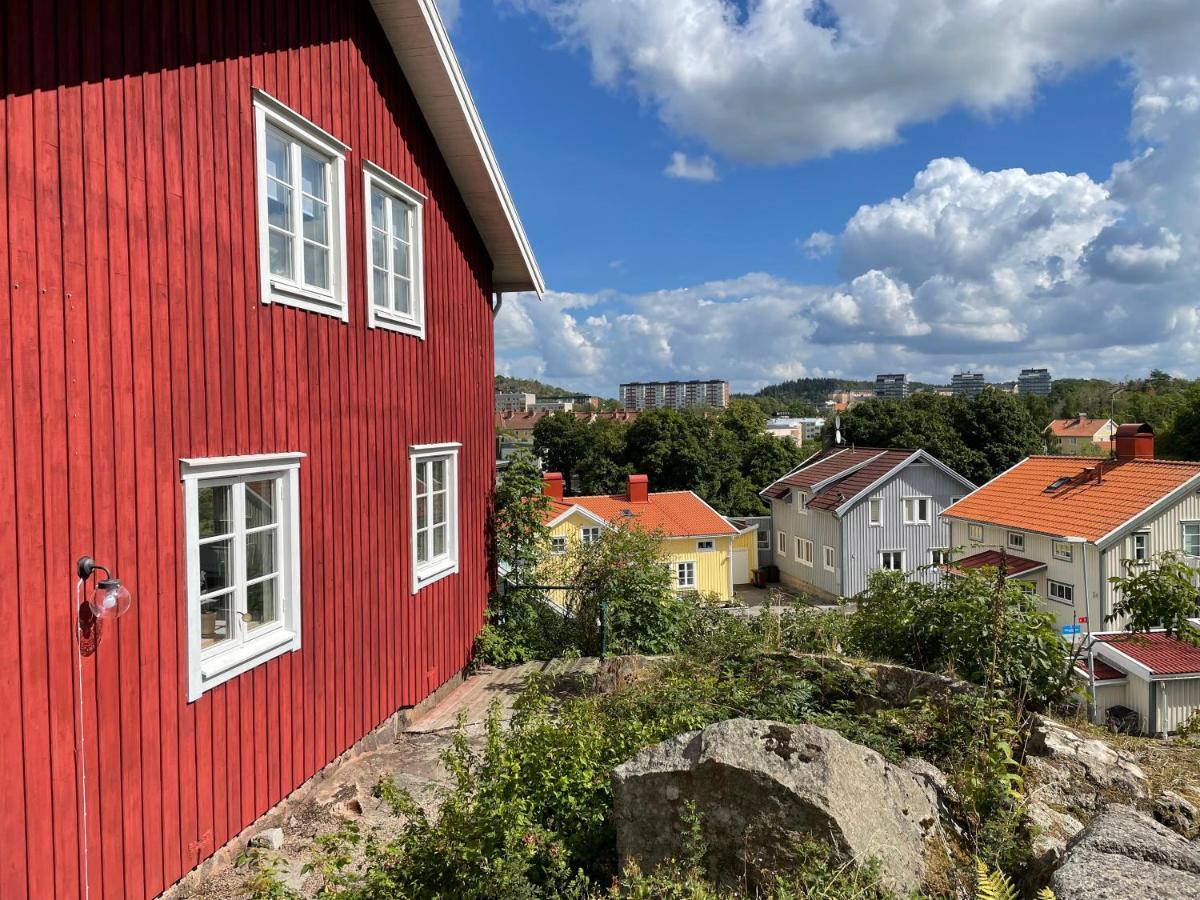 Apartment Uddevalla Bohuslaen Bubbelbad Ngoại thất bức ảnh