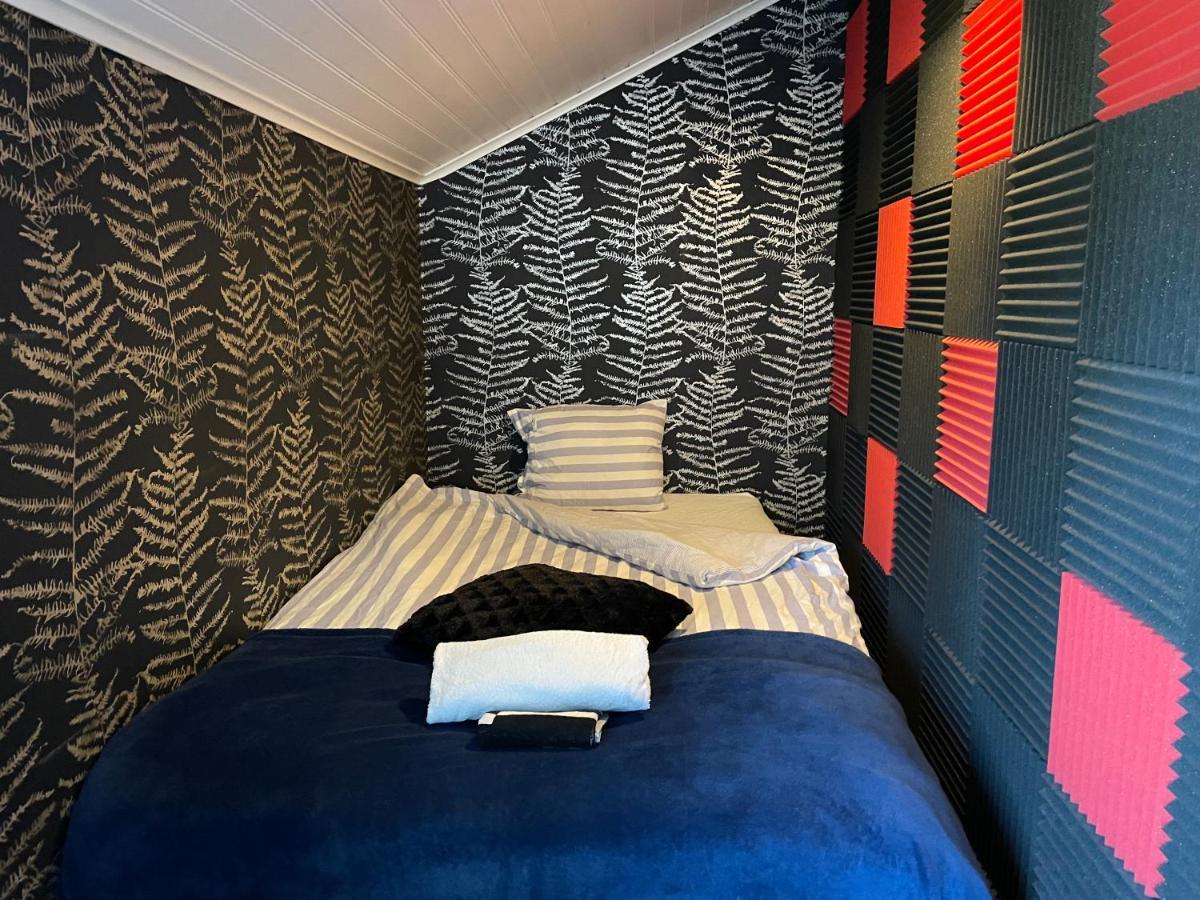 Apartment Uddevalla Bohuslaen Bubbelbad Ngoại thất bức ảnh