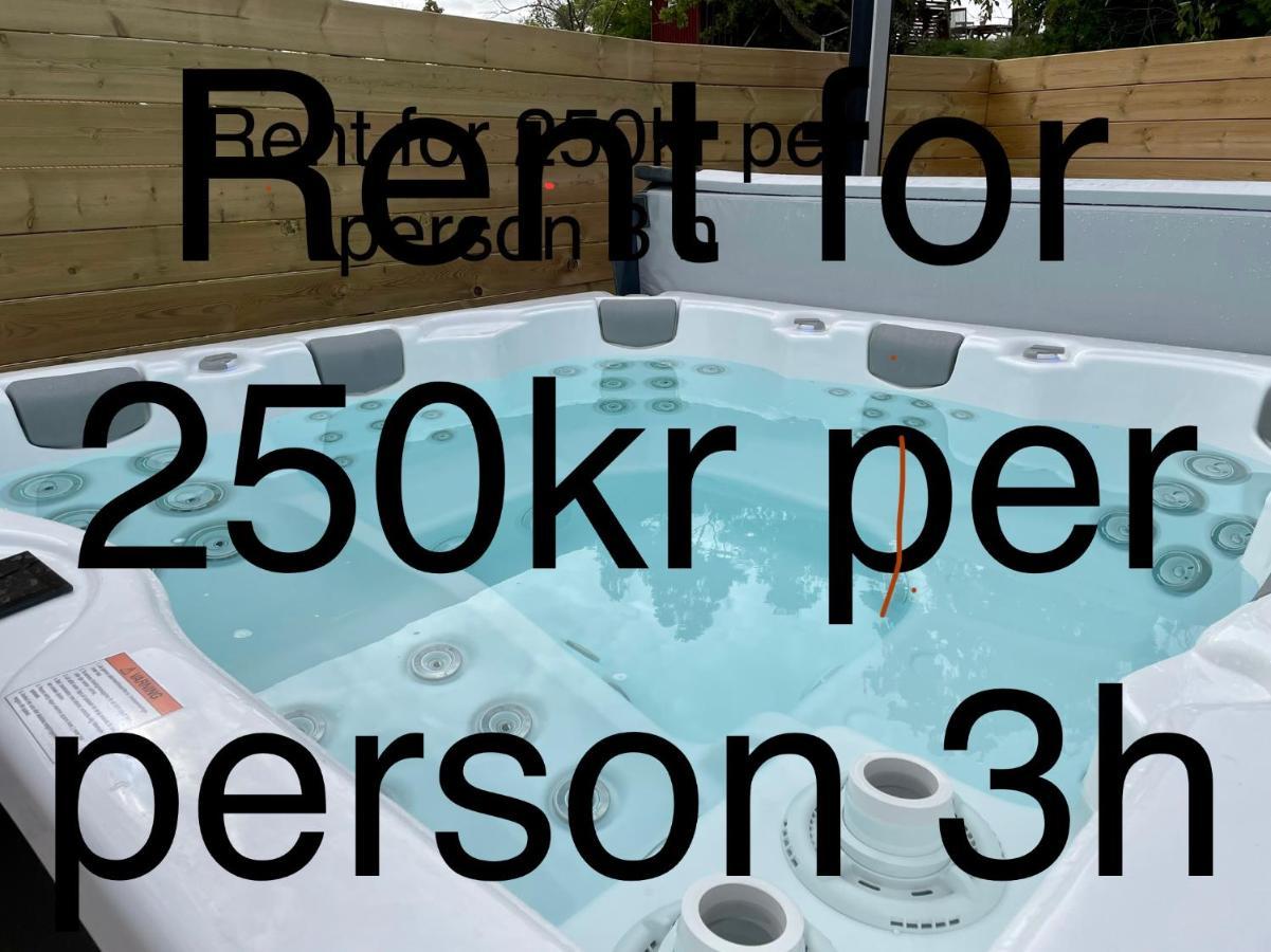 Apartment Uddevalla Bohuslaen Bubbelbad Ngoại thất bức ảnh